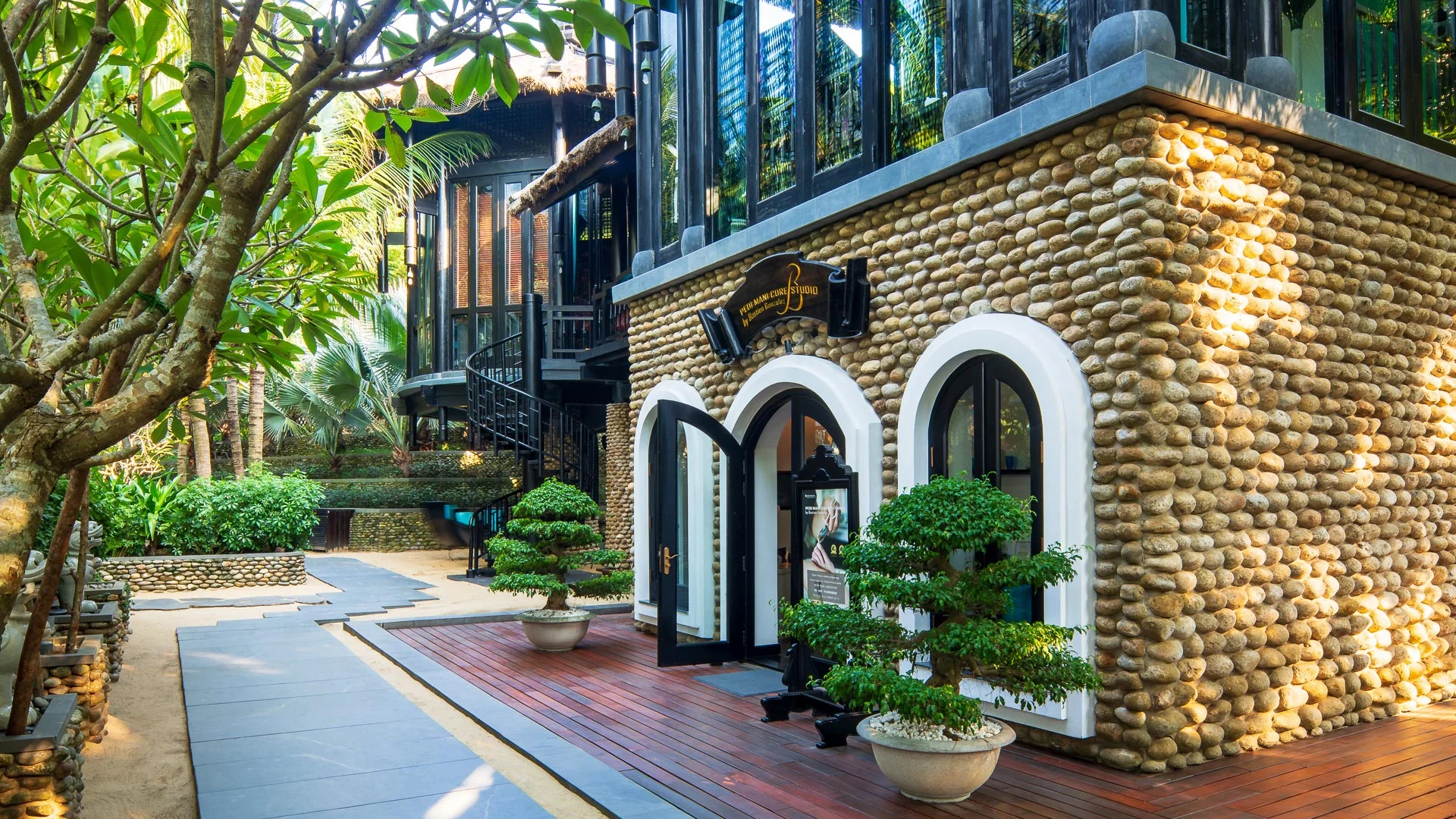 InterContinental Danang HARNN Heritage Spa resort wellness Vietnam