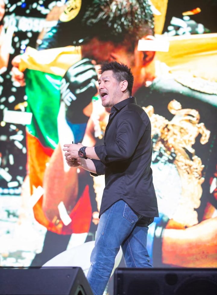 Corporate event photography Singapore keynote speaker presentation